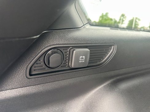 Used 2024 Jeep Grand Cherokee Limited image 13
