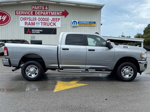 Used 2024 RAM 2500 Big Horn w/ Bed Utility Group image 6
