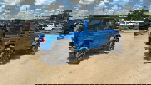 New 2024 Jeep Wrangler Sport S image 8