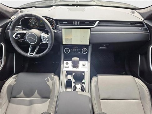 New 2026 Jaguar F-PACE R-Dynamic S image 9