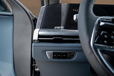 New 2026 Cadillac Escalade IQL Sport 2 w/ LPO, ONYX Package image 12
