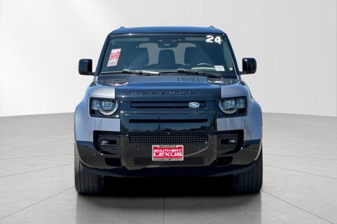 Used 2024 Land Rover Defender 130 X image 9