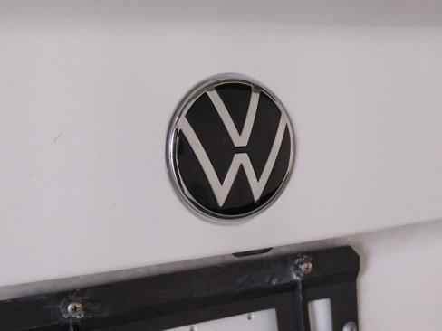 Used 2023 Volkswagen Jetta SE image 13