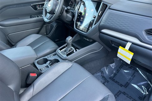 Certified 2025 Subaru Forester Limited image 21