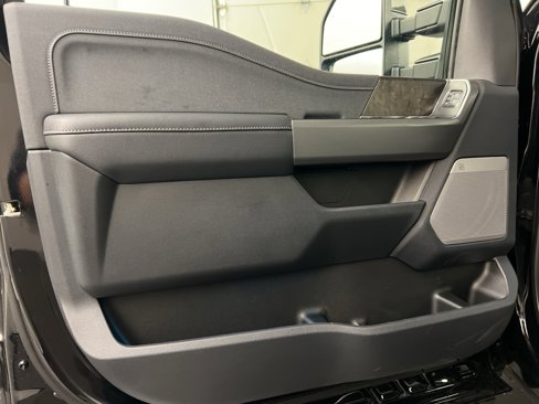 New 2026 Ford F250 Lariat image 33