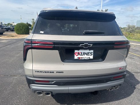New 2026 Chevrolet Traverse Z71 image 9