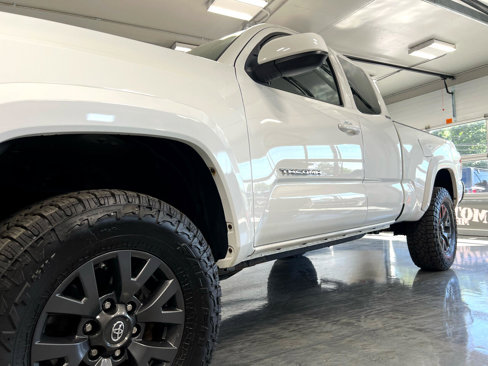 Used 2020 Toyota Tacoma SR5 image 6