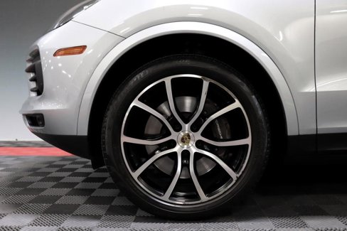 Used 2021 Porsche Cayenne image 73