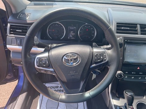 Used 2015 Toyota Camry LE image 14