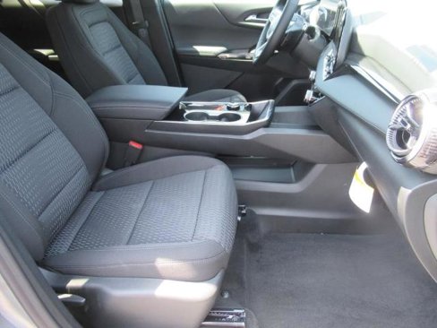 New 2026 Chevrolet Equinox LT image 9