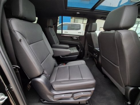 New 2025 Chevrolet Suburban Z71 w/ Z71 Off-Road Package image 21