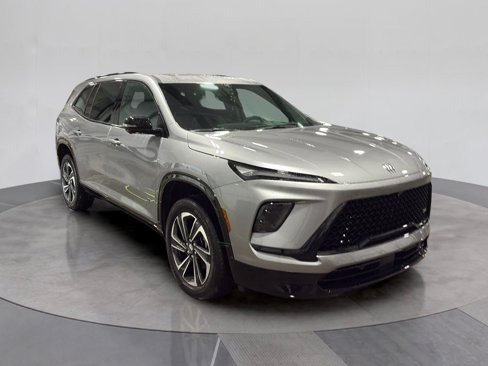 New 2026 Buick Enclave Sport Touring w/ Power Package image 8