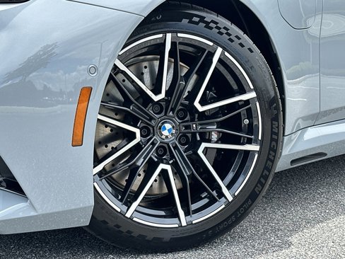 New 2026 BMW M5 w/ Executive Package image 14