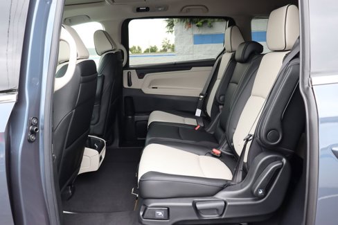 New 2026 Honda Odyssey Elite image 11
