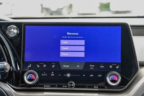 New 2026 Lexus TX 500h AWD image 19