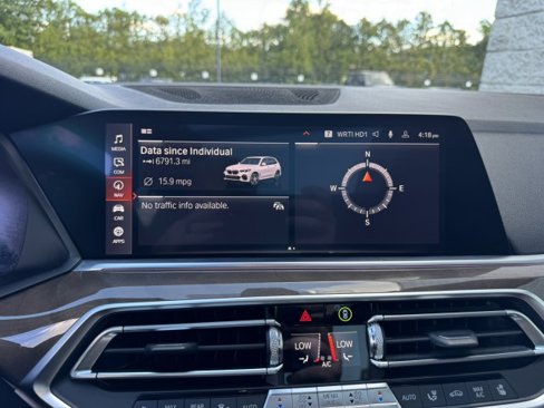 Used 2019 BMW X5 xDrive50i w/ M Sport Package image 19
