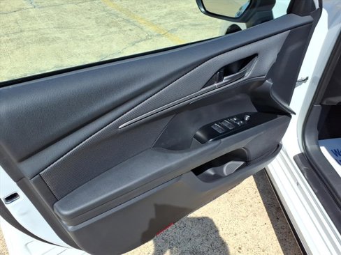 New 2025 Toyota Camry SE image 11