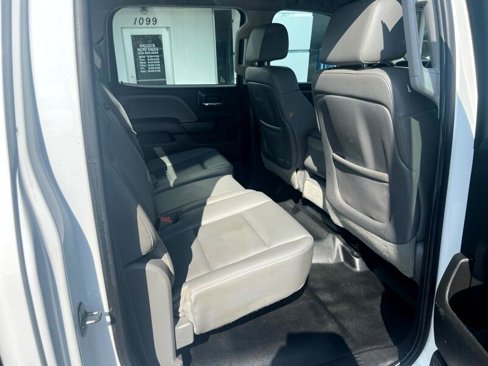 Used 2015 GMC Sierra 3500 2WD Crew Cab image 11