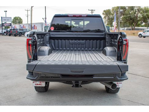 New 2026 GMC Sierra 2500 AT4 w/ AT4 Premium Plus Package image 10