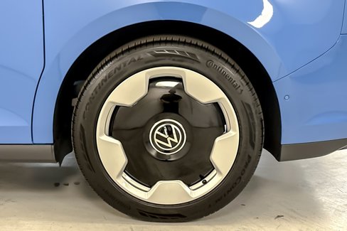 New 2025 Volkswagen ID. Buzz Pro S Plus image 24
