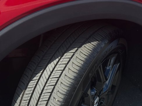 Used 2025 Honda HR-V Sport image 11
