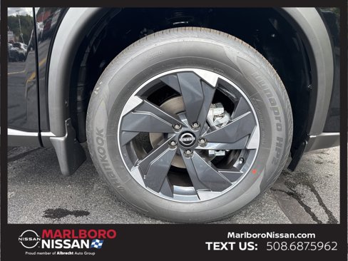 New 2026 Nissan Rogue SV image 10