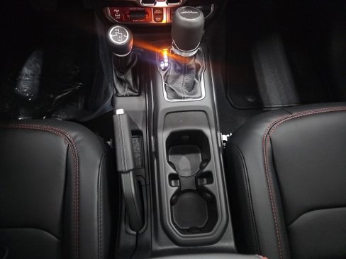 New 2025 Jeep Gladiator Rubicon w/ Safety Group image 28
