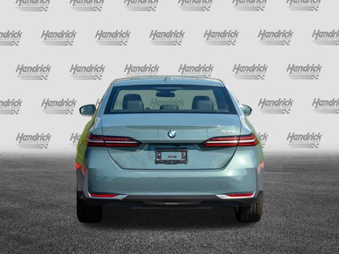 Certified 2025 BMW 530i w/ Premium Package image 8