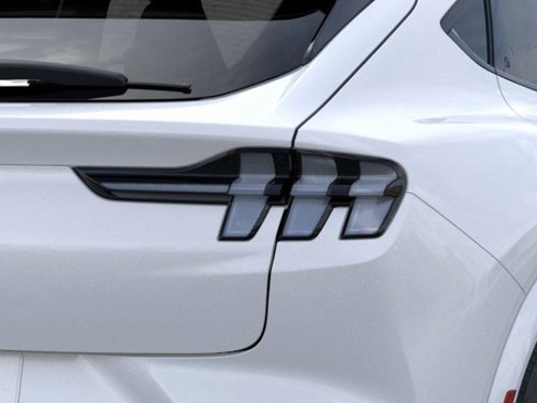 New 2025 Ford Mustang Mach-E Premium image 22
