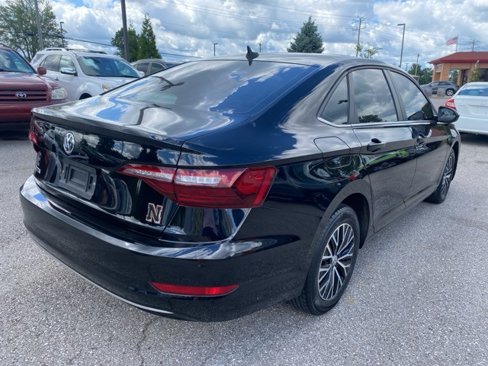 Used 2021 Volkswagen Jetta SE image 6