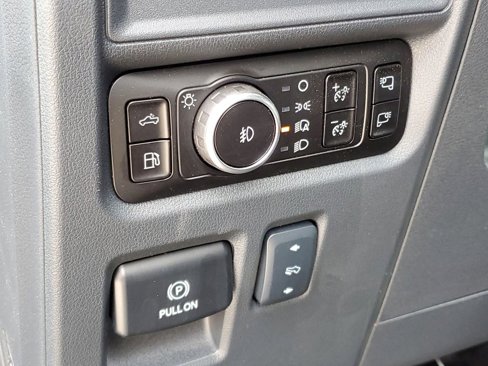 New 2025 Ford F150 XLT w/ Equipment Group 303A High image 8