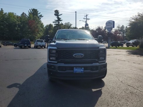 New 2026 Ford F250 4x4 Regular Cab Super Duty image 2
