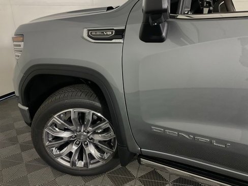 New 2026 GMC Sierra 1500 Denali w/ Denali Reserve Package image 40