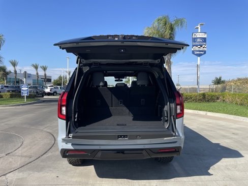 New 2025 Ford Expedition Tremor image 25