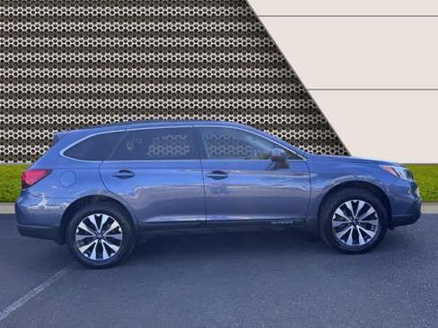 Used 2015 Subaru Outback 2.5i Limited w/ Popular Package #4 image 12