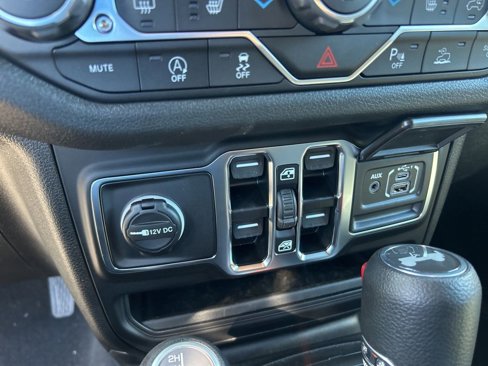 New 2025 Jeep Wrangler Sport S image 41