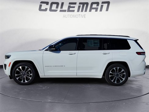 New 2025 Jeep Grand Cherokee L Overland w/ Trailer Tow Package image 2