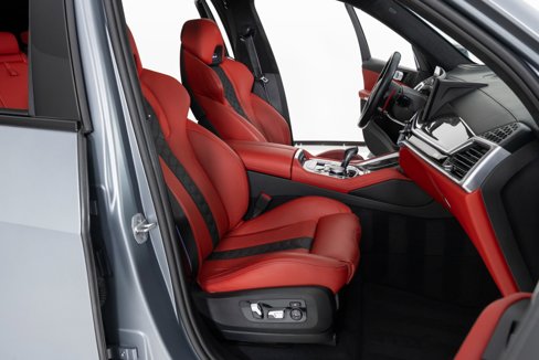 Used 2024 BMW X5 M Competition w/ Executive Package image 28