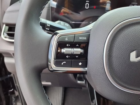New 2026 Kia Carnival EX image 20