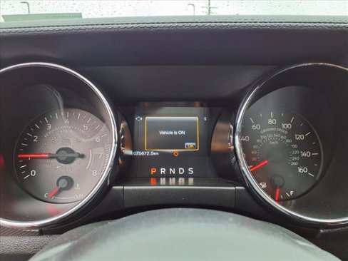 Used 2017 Ford Mustang Coupe image 23