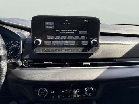 Used 2022 Mitsubishi Outlander SE image 19