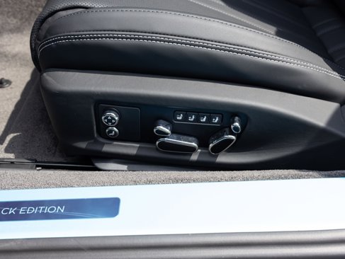 New 2025 Bentley Continental GTC image 29