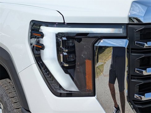 New 2026 GMC Sierra 2500 SLT w/ SLT Premium Package image 10
