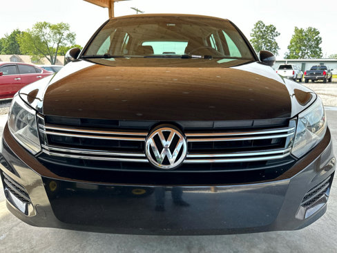 Used 2017 Volkswagen Tiguan S image 25