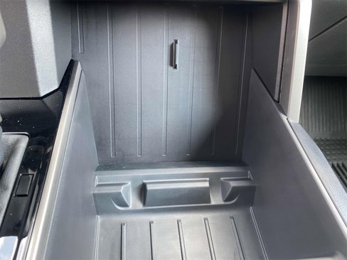 Used 2025 Toyota Tundra SR5 image 27