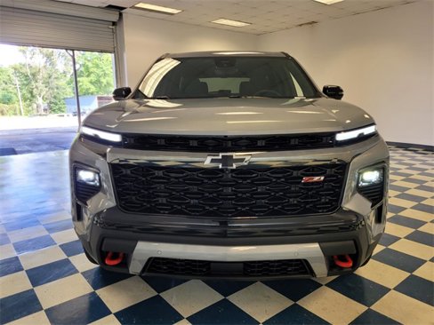 New 2026 Chevrolet Traverse Z71 w/ Enhanced Driving Package image 2