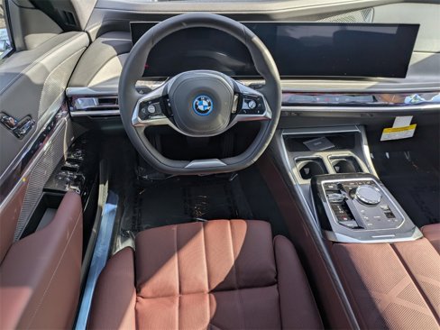 New 2025 BMW i7 eDrive50 w/ Premium Package image 10