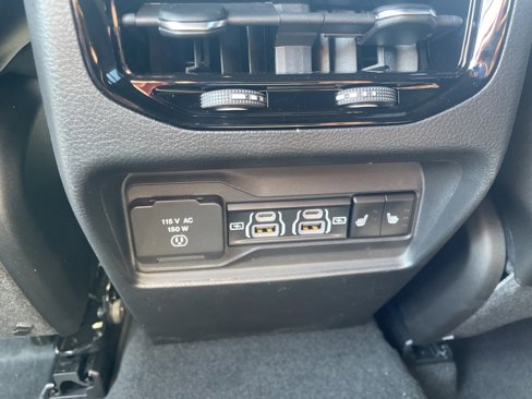 New 2025 Jeep Grand Cherokee Limited 4xe image 38