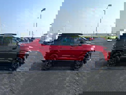 New 2026 Chevrolet Equinox LT w/ Midnight Edition image 2
