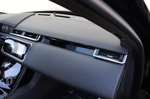 Used 2020 Land Rover Range Rover Velar R-Dynamic S image 48